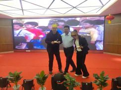 祝富森家人们生日快乐,笑口常开。