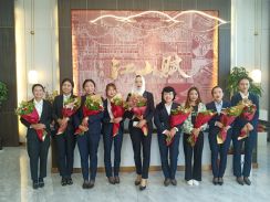 "时光易逝,唯母爱长久”